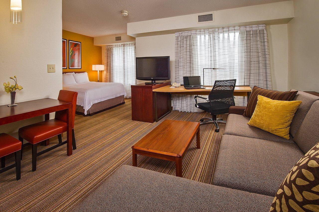 Sonesta Es Suites Raleigh Кари Екстериор снимка