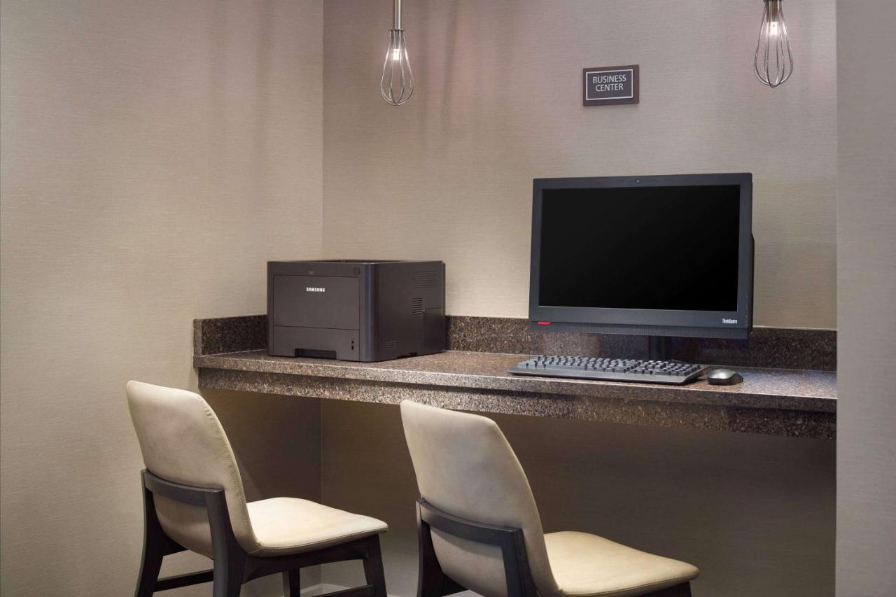 Sonesta Es Suites Raleigh Кари Екстериор снимка