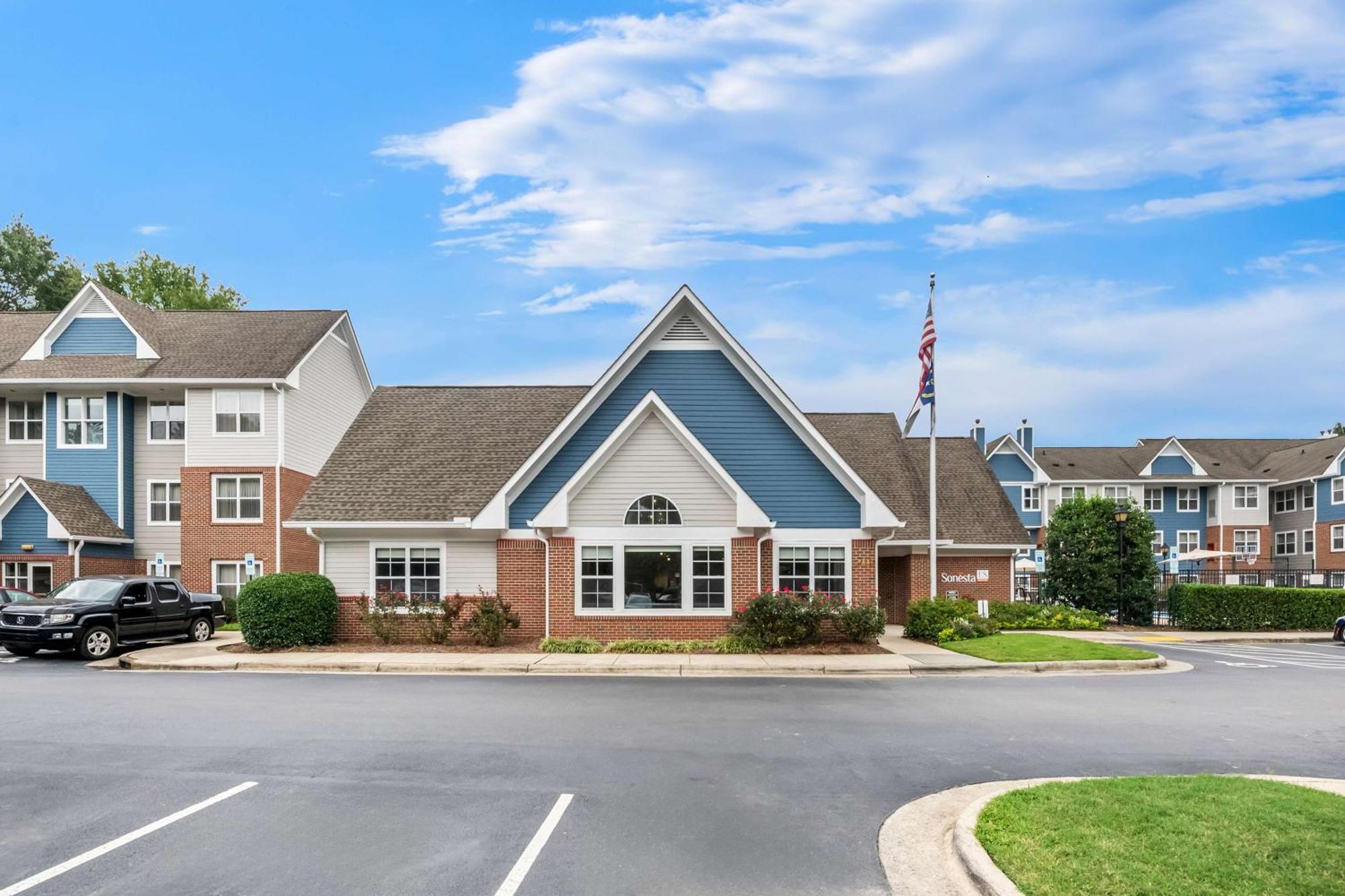 Sonesta Es Suites Raleigh Кари Екстериор снимка